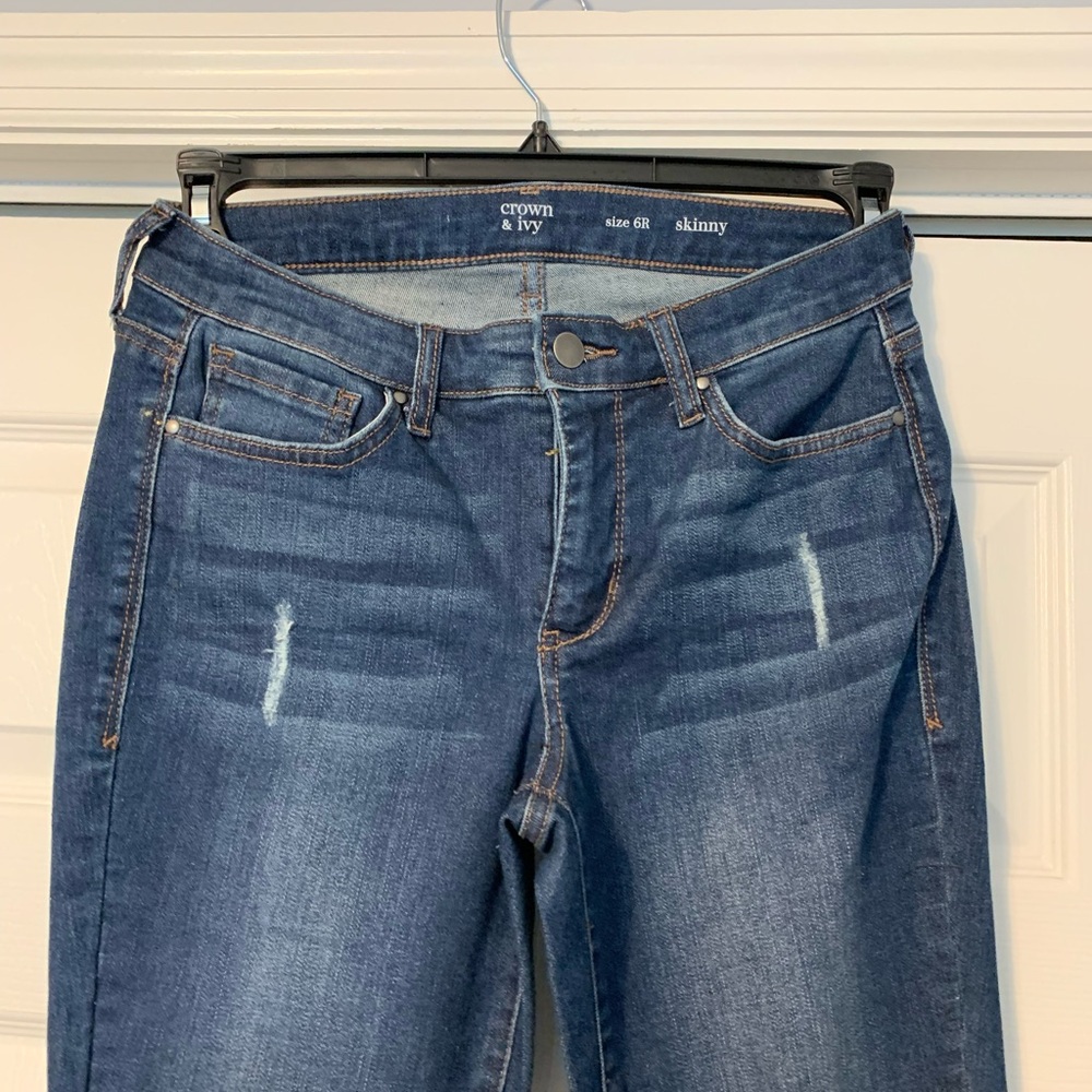 Crown & Ivy Women's Blue Skinny Jeans